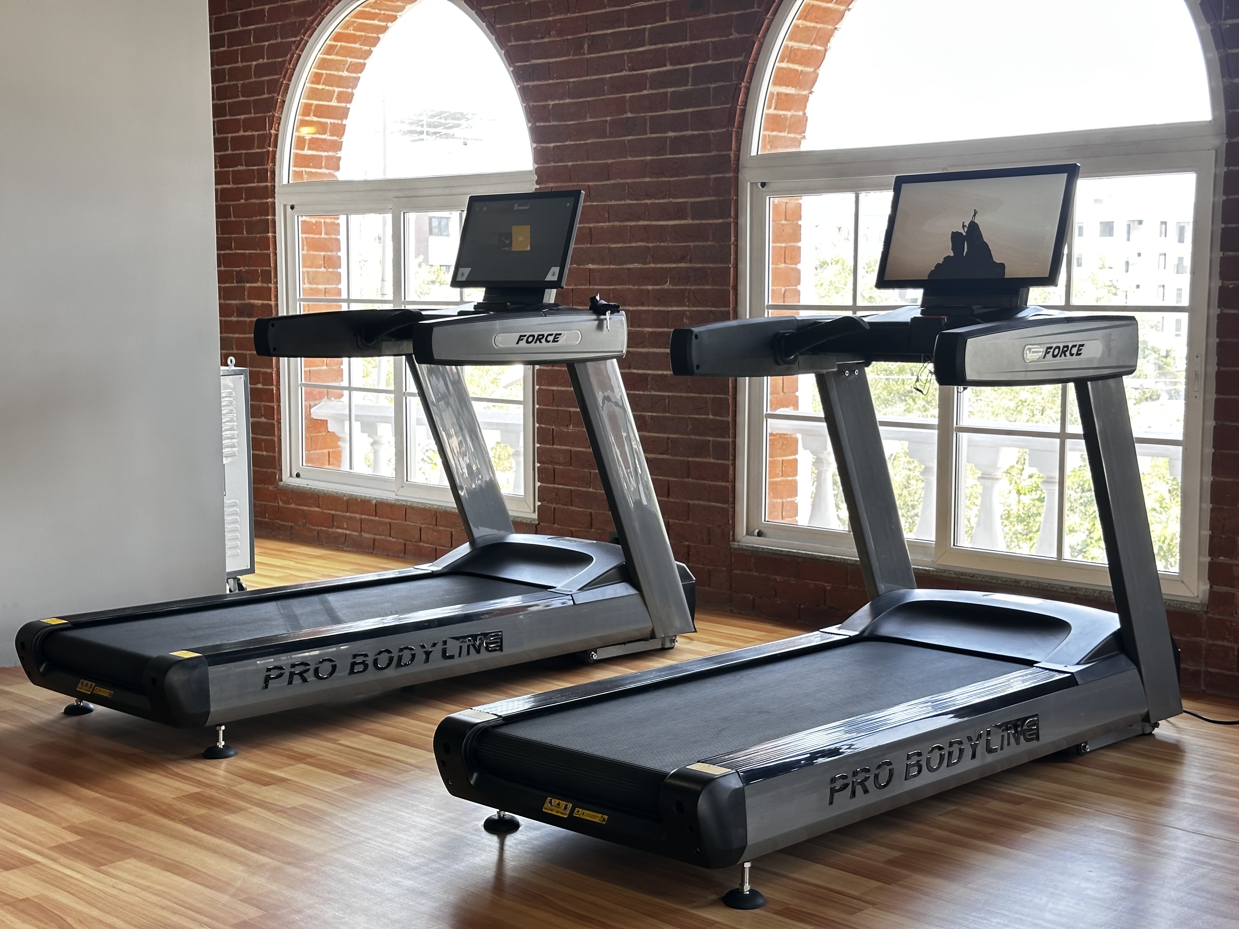 AfZ Two-Floor Gym Facility